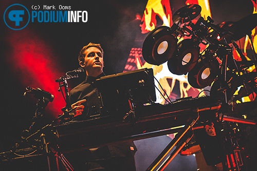 Disclosure op Disclosure - 21/03 - Klokgebouw foto