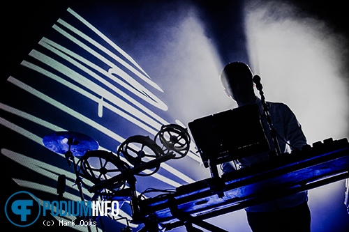Disclosure op Disclosure - 21/03 - Klokgebouw foto