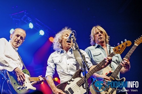 Status Quo op Status Quo - 23/3 - Ijsselhallen Zwolle foto