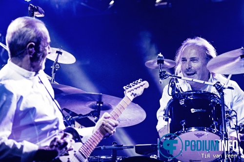 Status Quo op Status Quo - 23/3 - Ijsselhallen Zwolle foto