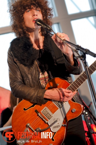 Temples op Motel Mozaique 2014 foto