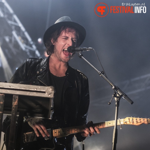 Kensington op Paaspop 2014 foto