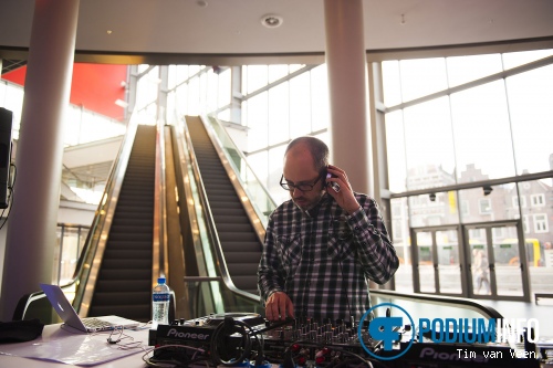Check 1-2 - 23/4 - TivoliVredenburg foto