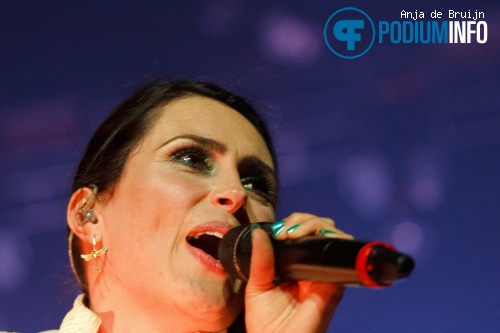 Within Temptation op Within Temptation - 2/5 - Heineken Music Hall foto