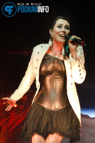 Within Temptation op Within Temptation - 2/5 - Heineken Music Hall foto