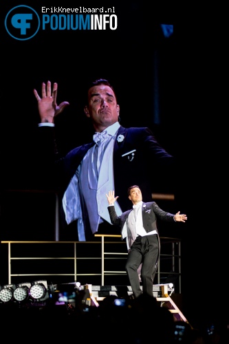 Robbie Williams op Robbie Williams - 4/5 - Ziggo Dome foto