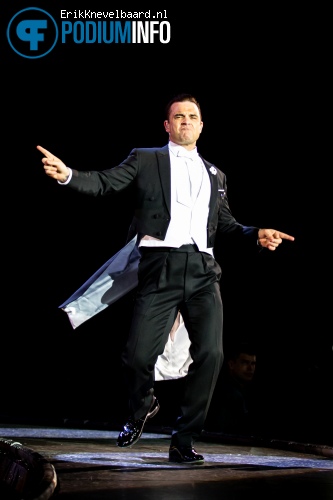 Robbie Williams op Robbie Williams - 4/5 - Ziggo Dome foto