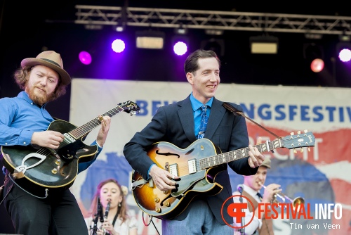 Pokey Lafarge op Bevrijdingsfestival Utrecht 2014 foto