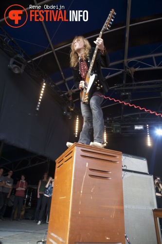 DeWolff op Bevrijdingsfestival Overijssel 2014 foto