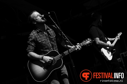 Tim Vantol op Bevrijdingsfestival Overijssel 2014 foto