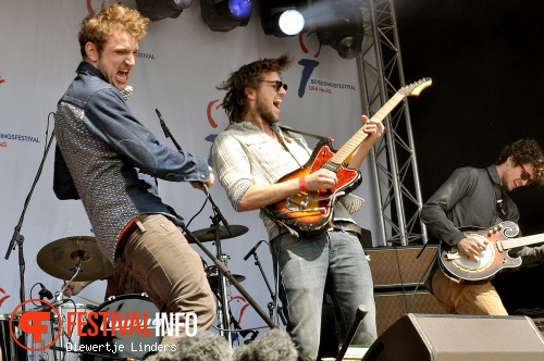 Friends of the Family op Bevrijdingsfestival Den haag foto