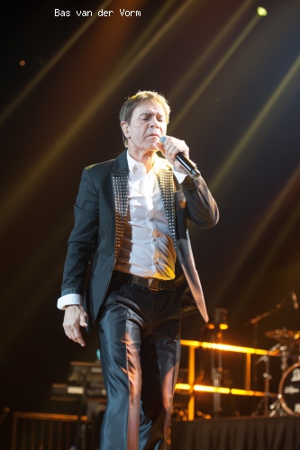 Cliff Richard op Cliff Richard - 17/5 - Ziggo Dome foto