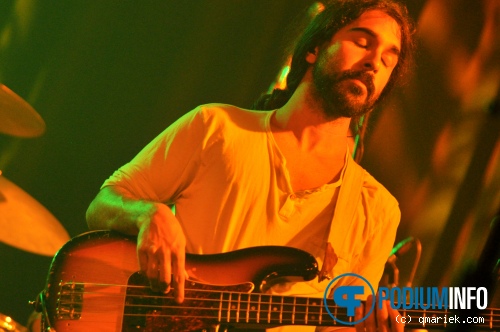 Young the Giant op Young The Giant - 27/5 - Melkweg foto