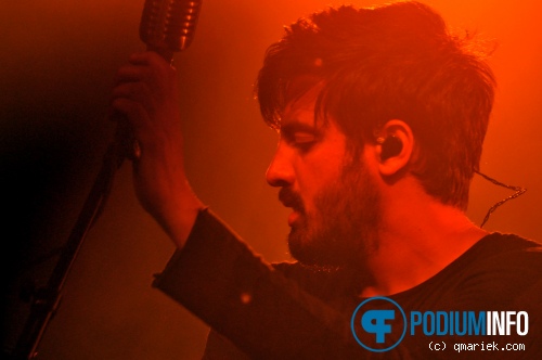 Young the Giant op Young The Giant - 27/5 - Melkweg foto
