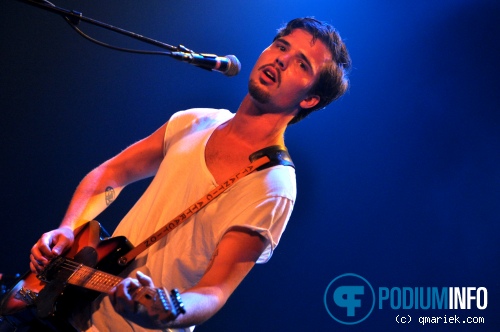 FARA op Young The Giant - 27/5 - Melkweg foto