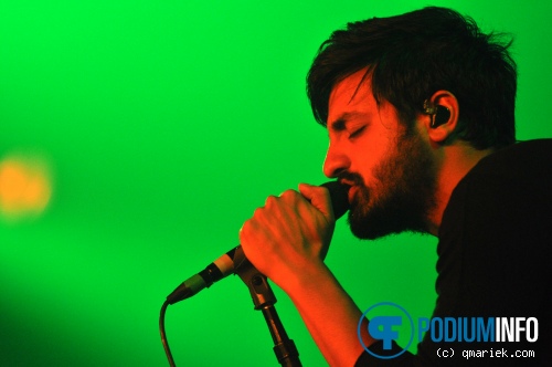 Young the Giant op Young The Giant - 27/5 - Melkweg foto