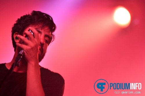 Young the Giant op Young The Giant - 27/5 - Melkweg foto