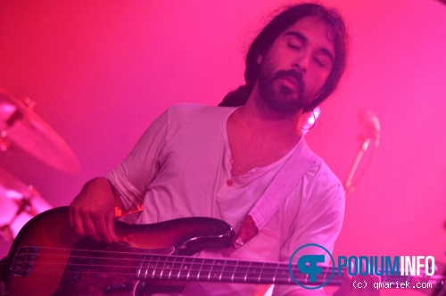 Young the Giant op Young The Giant - 27/5 - Melkweg foto
