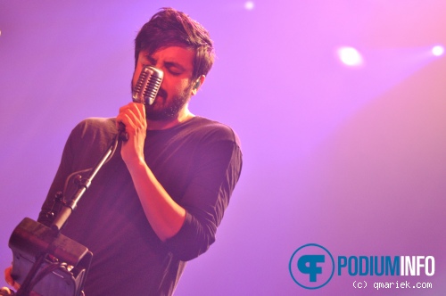 Young the Giant op Young The Giant - 27/5 - Melkweg foto