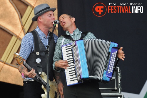 Flogging Molly op Pinkpop 2014 - dag 1 foto