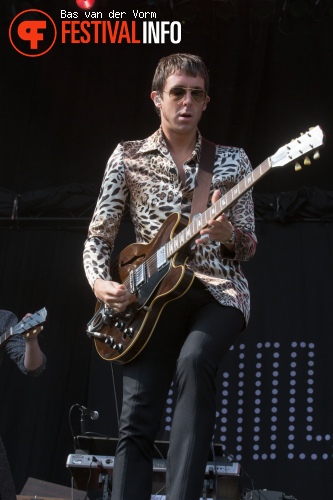 Miles Kane op Best Kept Secret 2014 - dag 2 foto