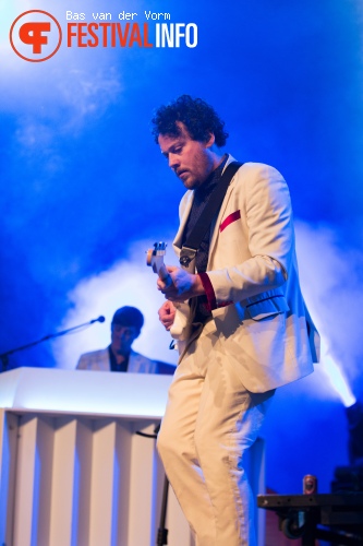 Metronomy op Best Kept Secret 2014 - dag 2 foto