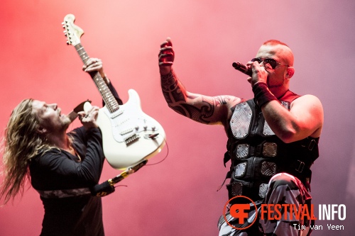 Sabaton op Graspop Metal Meeting 2014 dag 1 foto