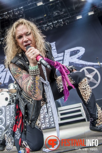 Steel Panther op Graspop Metal Meeting 2014 dag 1 foto