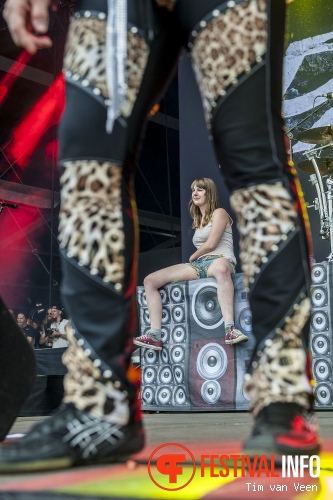 Steel Panther op Graspop Metal Meeting 2014 dag 1 foto