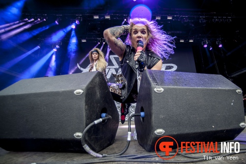 Steel Panther op Graspop Metal Meeting 2014 dag 1 foto