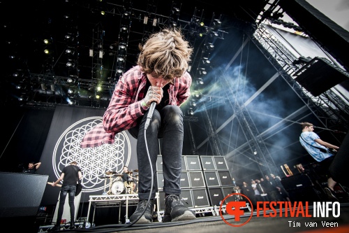 Bring Me The Horizon op Graspop Metal Meeting 2014 dag 3 foto