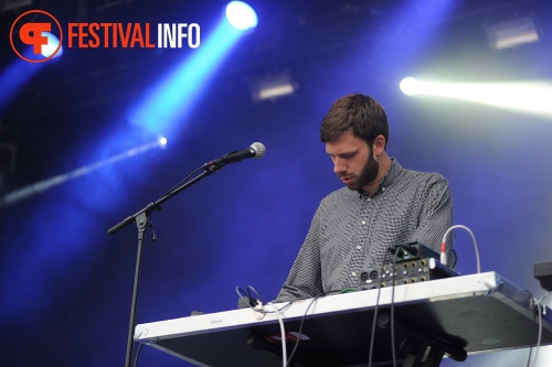 Mount Kimbie op Pitch 2014 foto