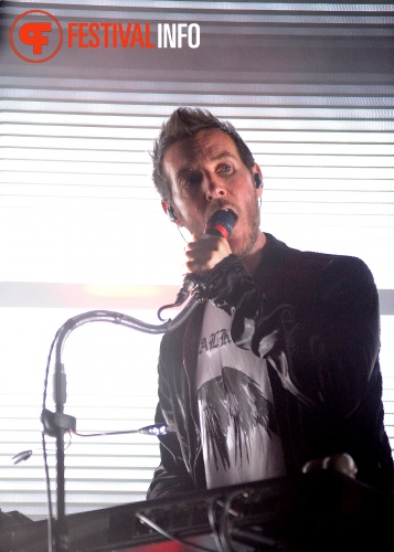 Massive Attack op Pitch 2014 foto
