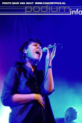 Maria Mena op Maria Mena - 1/3 - Effenaar foto