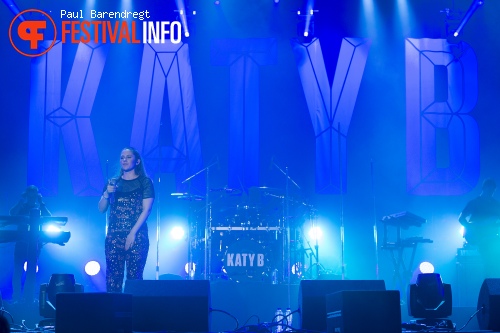 Katy B op Rock Werchter 2014 - dag 2 foto