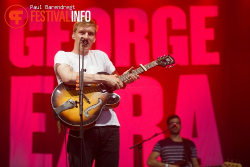 George Ezra op Rock Werchter 2014 - dag 2 foto