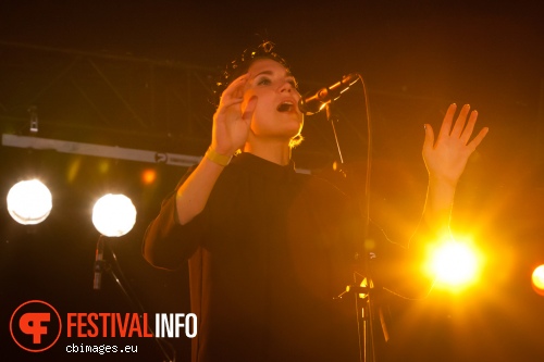 Womans Hour op Metropolis Festival 2014 foto