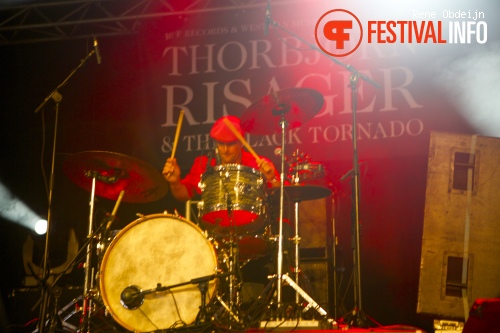Thorbjorn Risager & The Black Tornado op Bospop 2014 - dag 2 foto