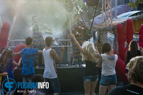 Het Feestteam op Walibi Holland Summer Nights 2014 foto