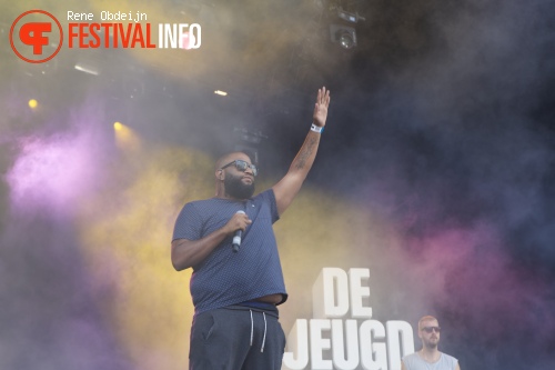 De Jeugd Van Tegenwoordig op Suikerrock 2014 foto