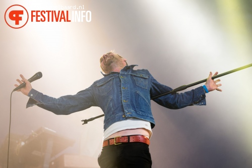 Kaiser Chiefs op Lowlands 2014 - dag 1 foto