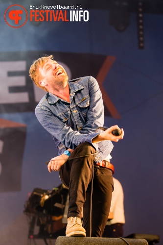 Kaiser Chiefs op Lowlands 2014 - dag 1 foto