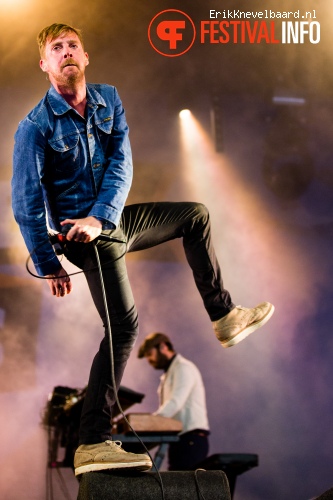 Kaiser Chiefs op Lowlands 2014 - dag 1 foto