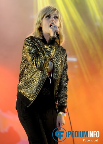 The Asteroids Galaxy Tour op Lowlands 2014 - dag 1 foto