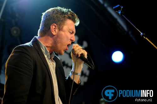 Hamilton Leithauser op Lowlands 2014 - dag 1 foto