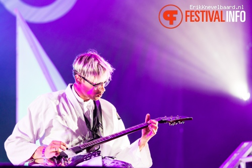 Mando Diao op Lowlands 2014 - dag 1 foto