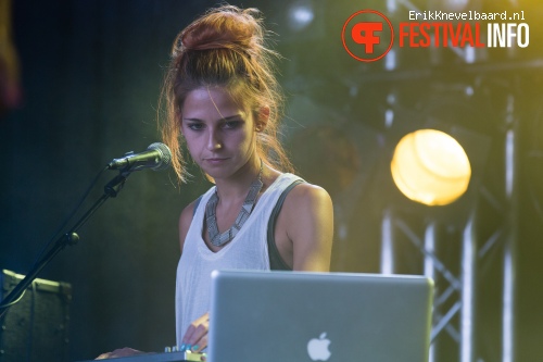 Hollie Cook op Lowlands 2014 - dag 2 foto