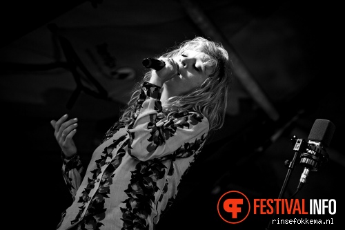 Jacqueline Govaert op Strandfestival Zand 2014 foto