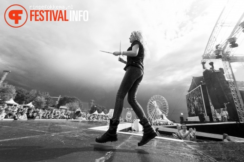 Miss Montreal op Strandfestival Zand 2014 foto