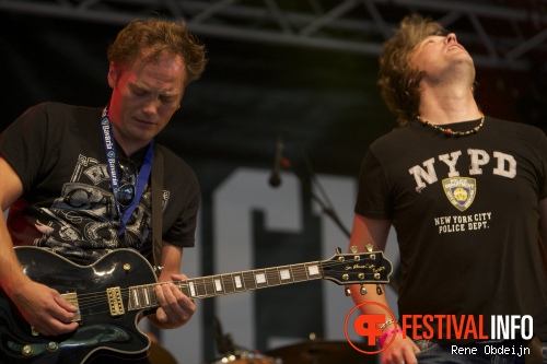 Ruben Hoeke Band op Bluesrock Tegelen 2014 foto